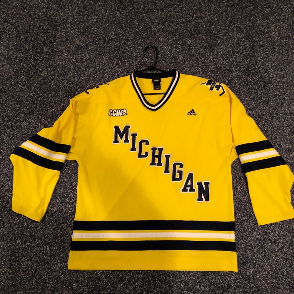 University of Michigan Hockey Jersey